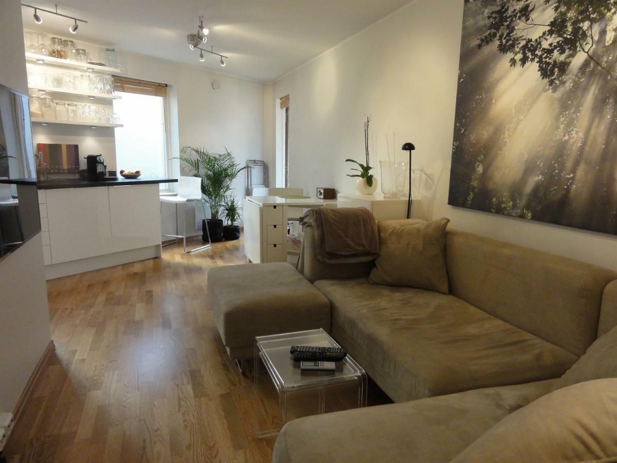 Central Location In The Heart Of Historic Bergen Bagian luar foto